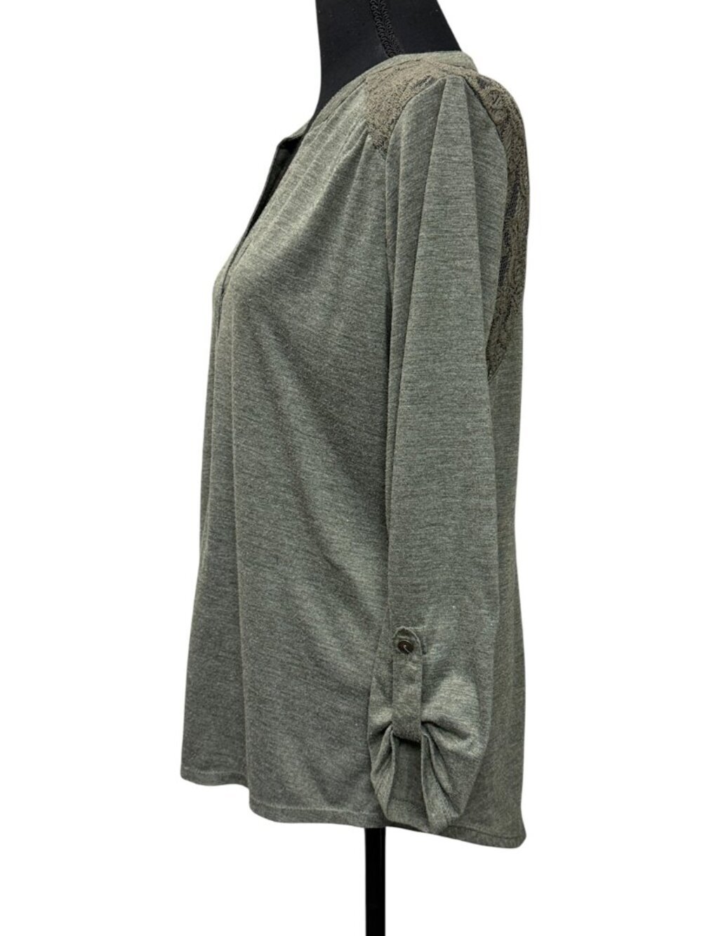 Maurices XL Sage Green Lace Back Button Front Blouse Boho Roll Tab Top - Picture 4 of 9